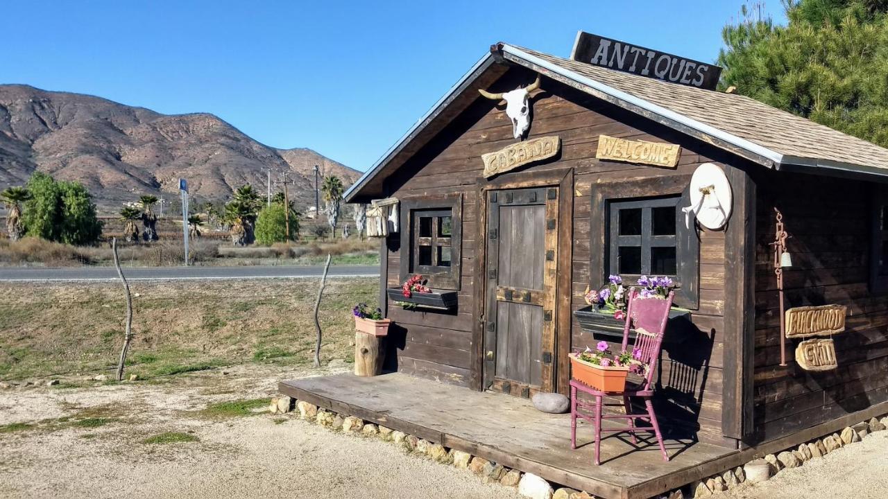 Fernabella'S Lodge Valle de Guadalupe Exterior photo